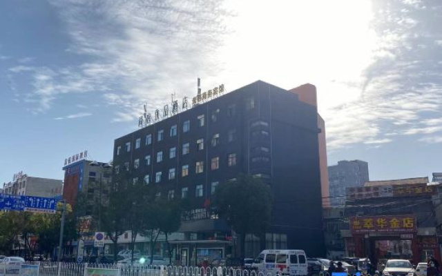 Shankee Tea Style Hotel (Yingcheng Central Plaza)