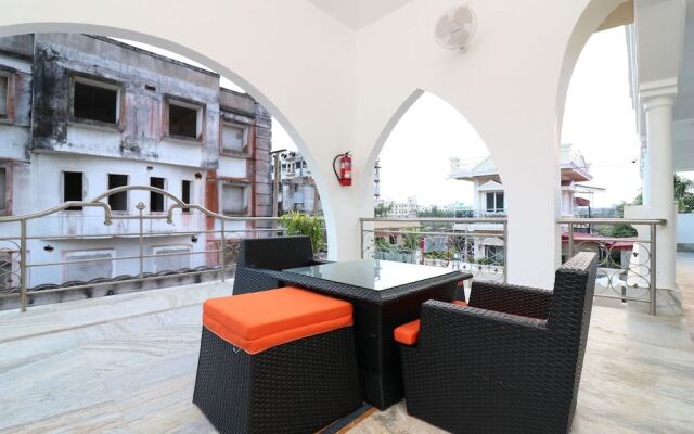 OYO 16522 Hotel Sidhartha International