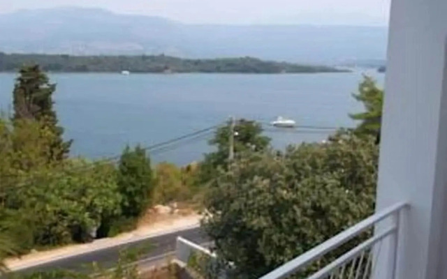 Raviola Apartments