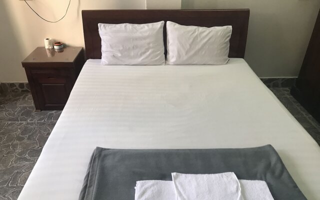 Bich Thuy Motel by OYO Rooms