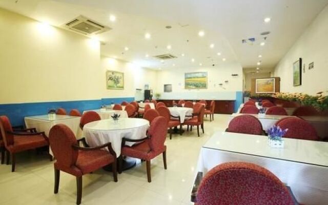 Hanting Express Zhaoyuan Wenquan Road Jincheng Square