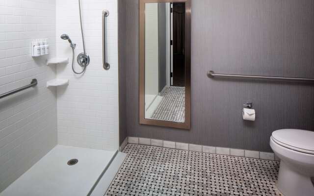The Elms Hotel & Spa, a Destination by Hyatt Hotel