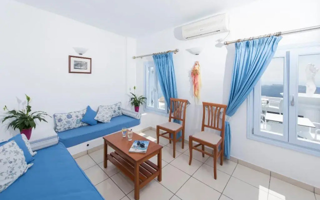 Kastro Suites