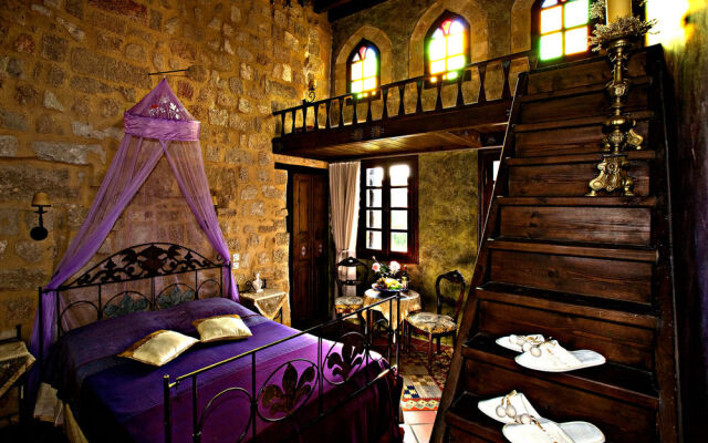 S. Nikolis Historic Boutique Hotel