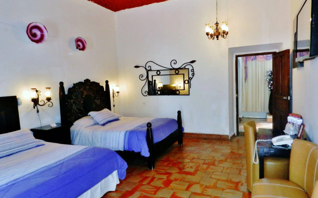 Hotel Rosa Morada