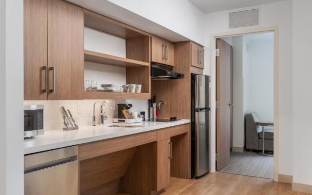 Element Denver Downtown East