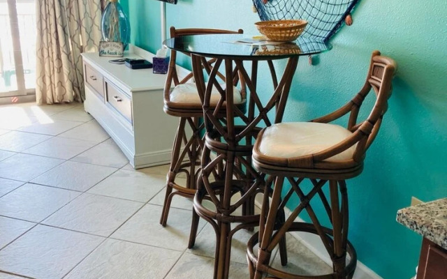 Incredible Oceanfront 1bd 1ba Condo 309