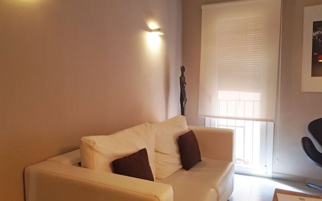 Apartamentos Caballerizas 3000