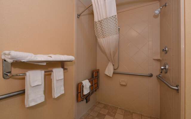 Hampton Inn & Suites Tampa East (Casino Area)