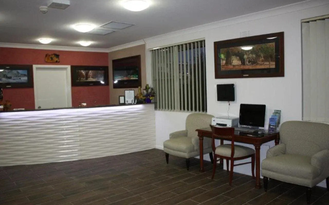 Country Plaza Queanbeyan