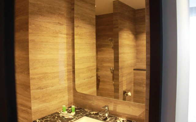 ZEN Premium Raya Lembang