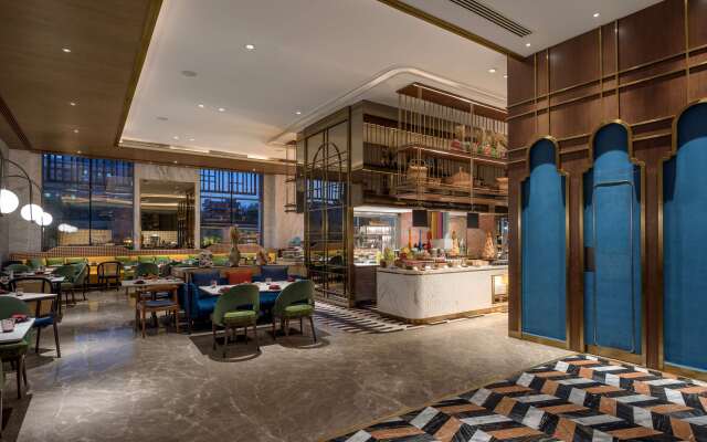 Radisson Blu Hotel & Spa, Nashik