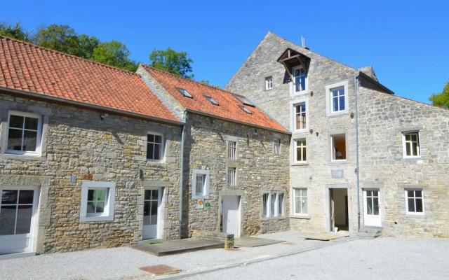 Spacious Pet-friendly Holiday Home in Anhée