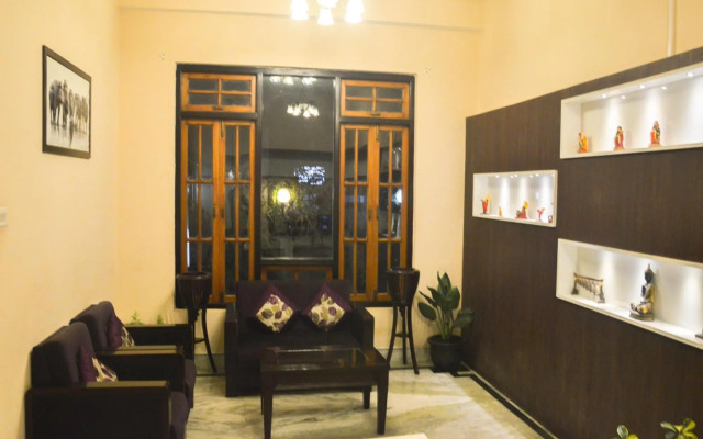Tashi Palace