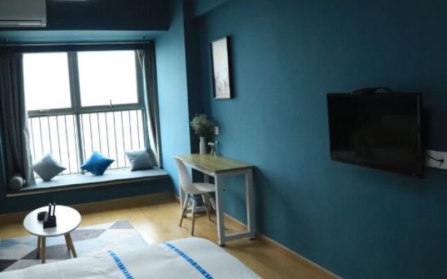 No. 7 E-sports Apartment (Foshan Zumiao)