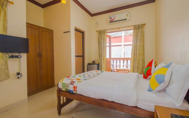 OYO 17114 Home Elegant Studio Candolim Beach