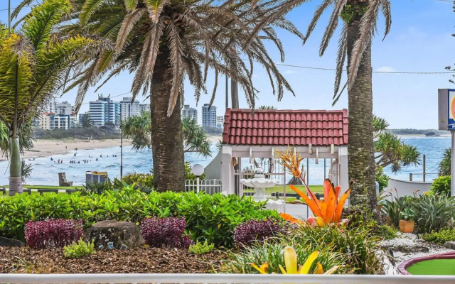 2 Bedroom Private Unit - Alexandria Apartments