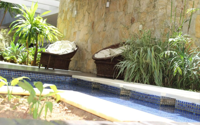 Hotel Mandai