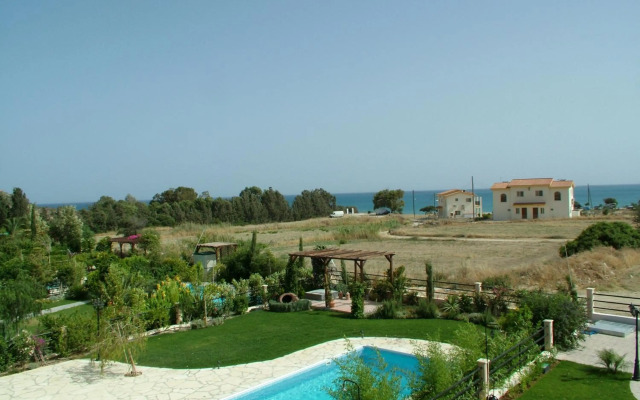 Vineland Holiday Villas