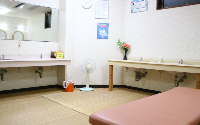 Minshuku A Course
