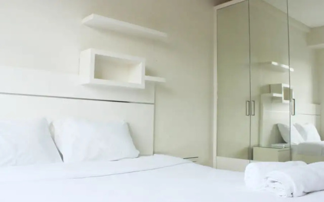 Modest 1BR Apartment at Parahyangan Residence