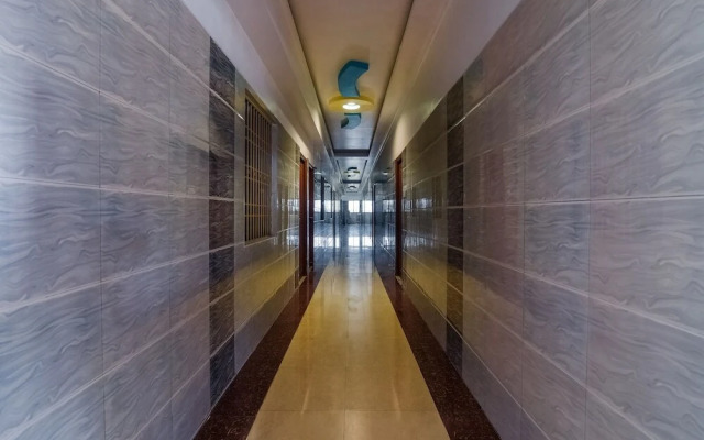 Hotel Jeevan Park by OYO Rooms