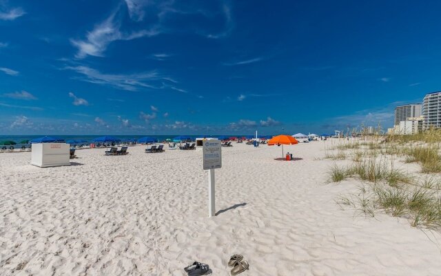 Colonnades 1201 4 Bedroom Condo