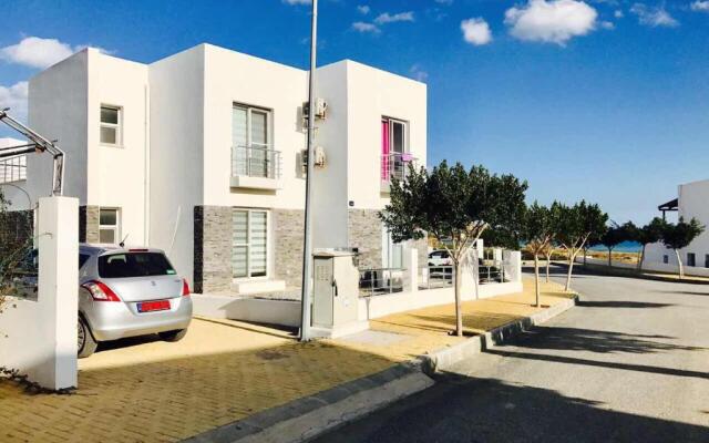Villa 16L