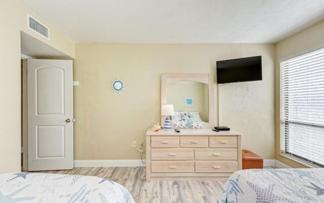 Anna Maria Island Runaway Tropical Dream