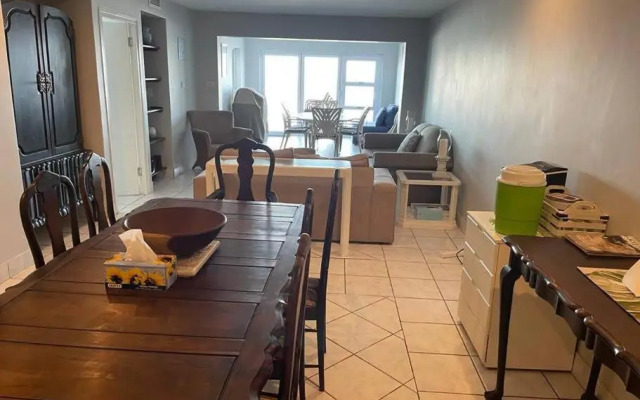 9 Skiathos - Beach front apartment - Salt Rock