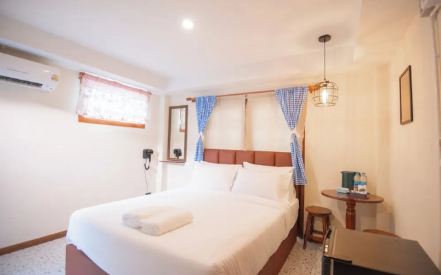 JB Home Bangkok - Victory monument