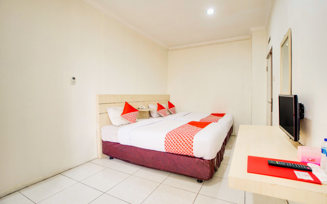 RedDoorz @ Hotel Arimbi Dewi Sartika Baru – Guest Rooms – Bandung