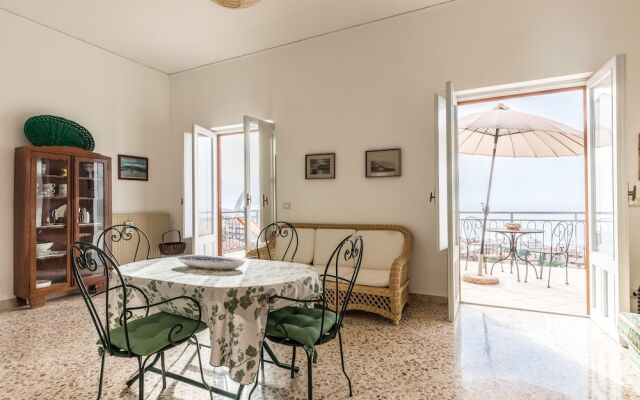 Terrazza di charme sul Golfo di Cefalù