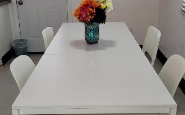 Ocean Breeze Apartment Huntington Beach