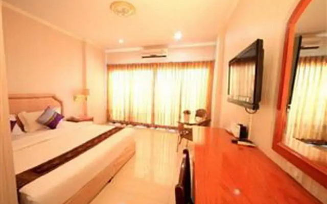 Phitsanulok Orchid Hotel