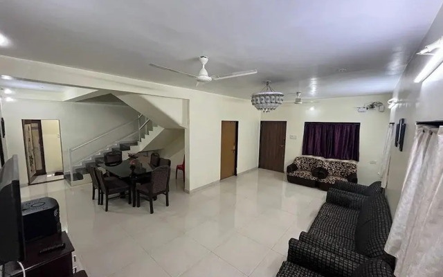 Savitri Bungalow