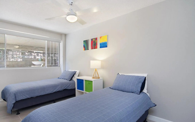Woobera Unit 14 - On the hill overlooking Tweed Heads and Coolangatta – Guest Rooms – Tweed Heads