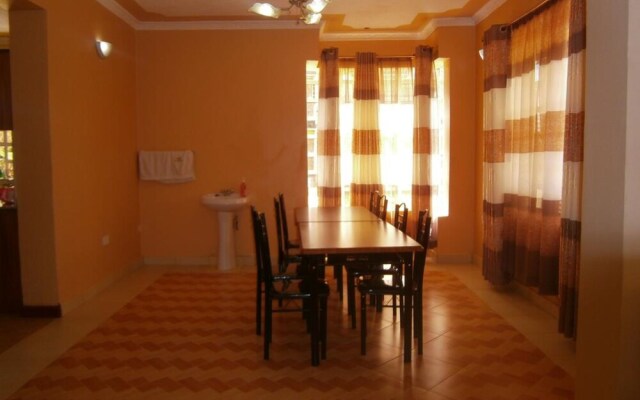 Elgon Village Guest House