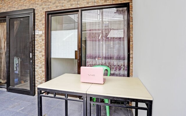 Hotel O Sunlo Cozy Home Family Homestay Syariah