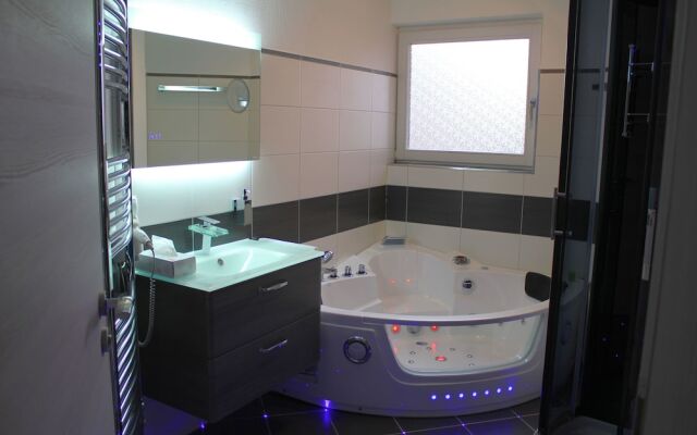 Ferienwohnungen Maarberg Resort