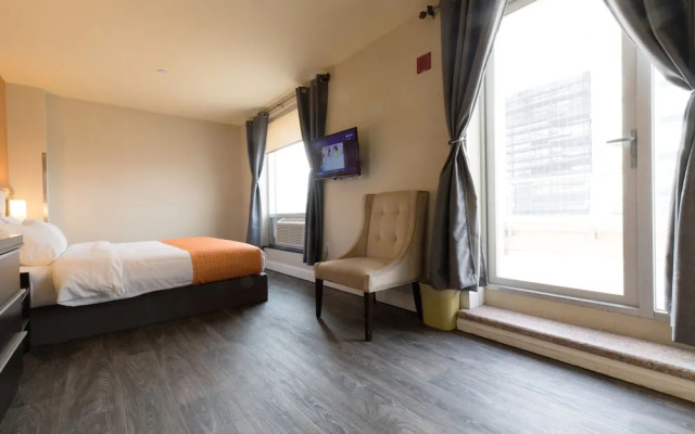 Howard Johnson by Wyndham Long Island City