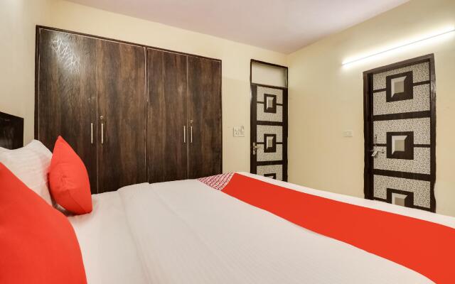 Rohini Inn by OYO Rooms