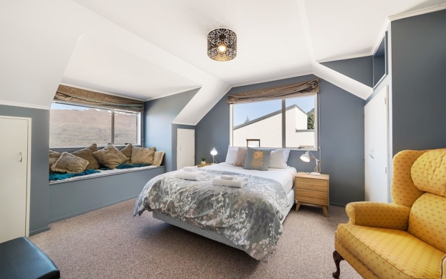 Picturesque View – Guest Rooms – Queenstown