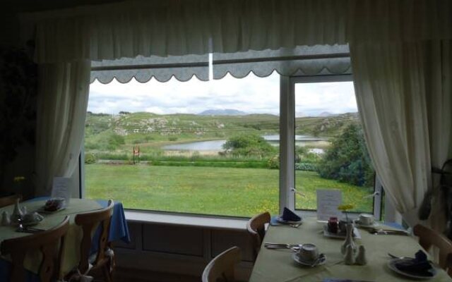 Heather Lodge Country House