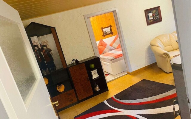 Comfortable Spa Town Home