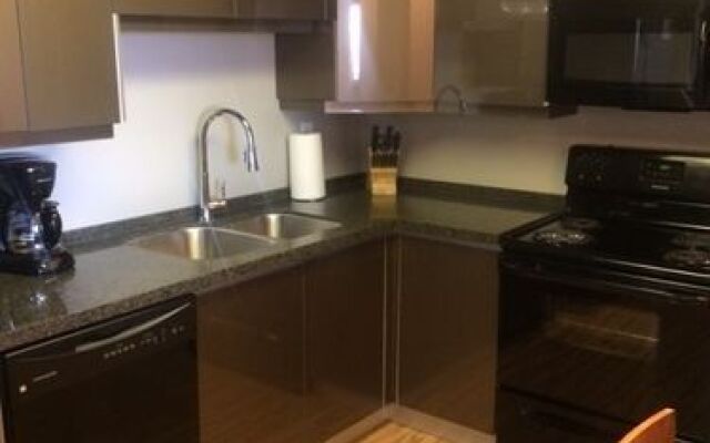 Hallmark Place by OBASA Suites