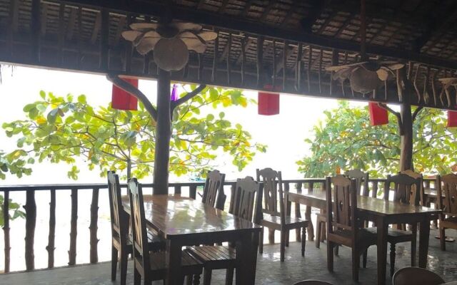 HK Beach Resort