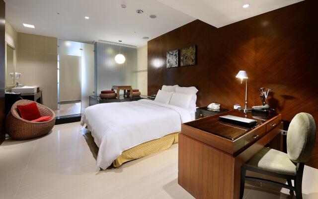 UINN RELAX HOTEL (New Taipei Linkou)