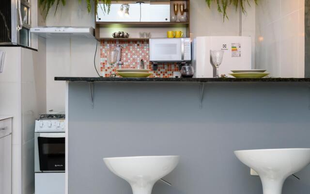 Pineapples BRX704 Apartamento em Copacabana