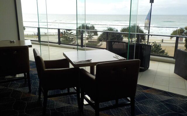 Soul on the Esplanade - HR Surfers Paradise